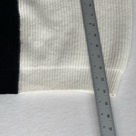 Colorblock Leopard Sleeve Sweater Women’s Size XL Black White Gray Animal Print - Picture 7 of 10